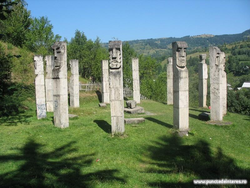 Monumentul Martirilor din Moisei